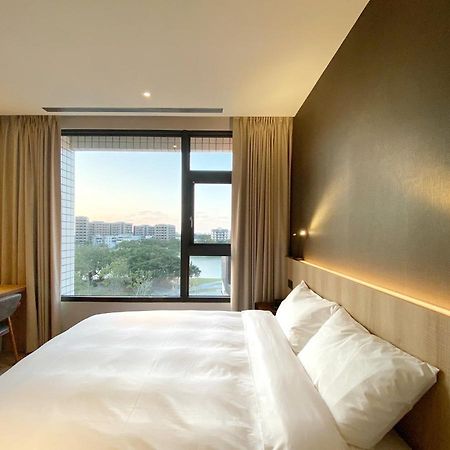 Alfar Hotel Taoyuan Exteriör bild