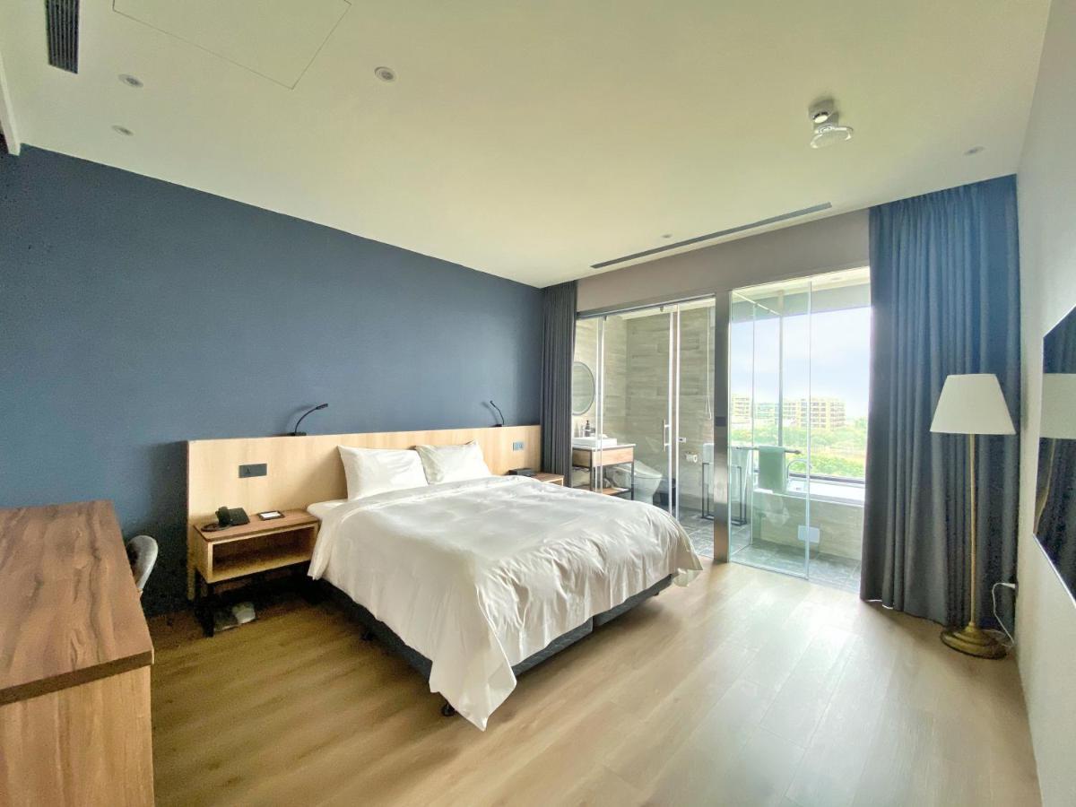 Alfar Hotel Taoyuan Exteriör bild