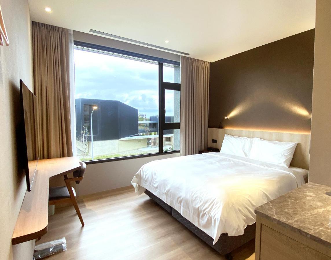 Alfar Hotel Taoyuan Exteriör bild